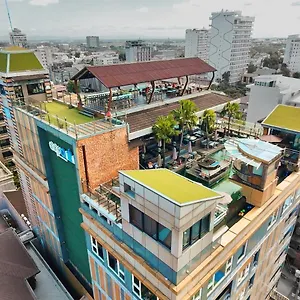 安洁拉斯海滩俱乐部酒店 酒店